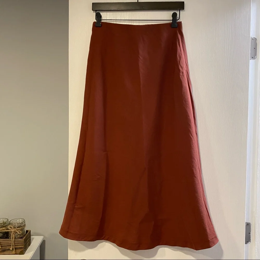 VETTA Rust Floral Midi Skirt - Picture 5 of 7